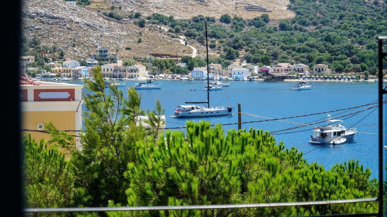 Irene Family Apartment Symi Extérieur photo